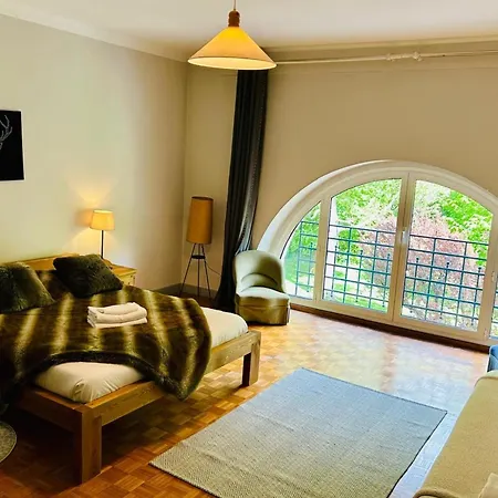 Magnificent Duplex In A Former Palace アパート