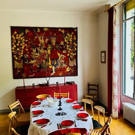Magnificent Duplex In A Former Palace Apartment *